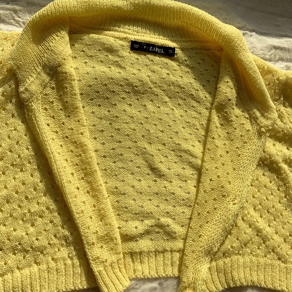 Pearled Yellow crochet ZAFUL cardigan - Picture 3 of 4